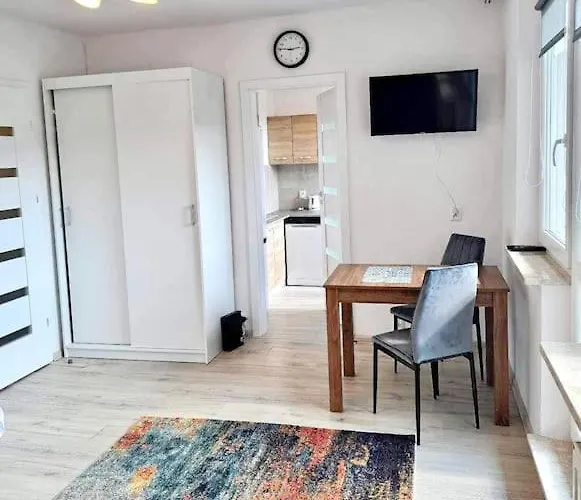 Ursynow Fine Lägenhet *